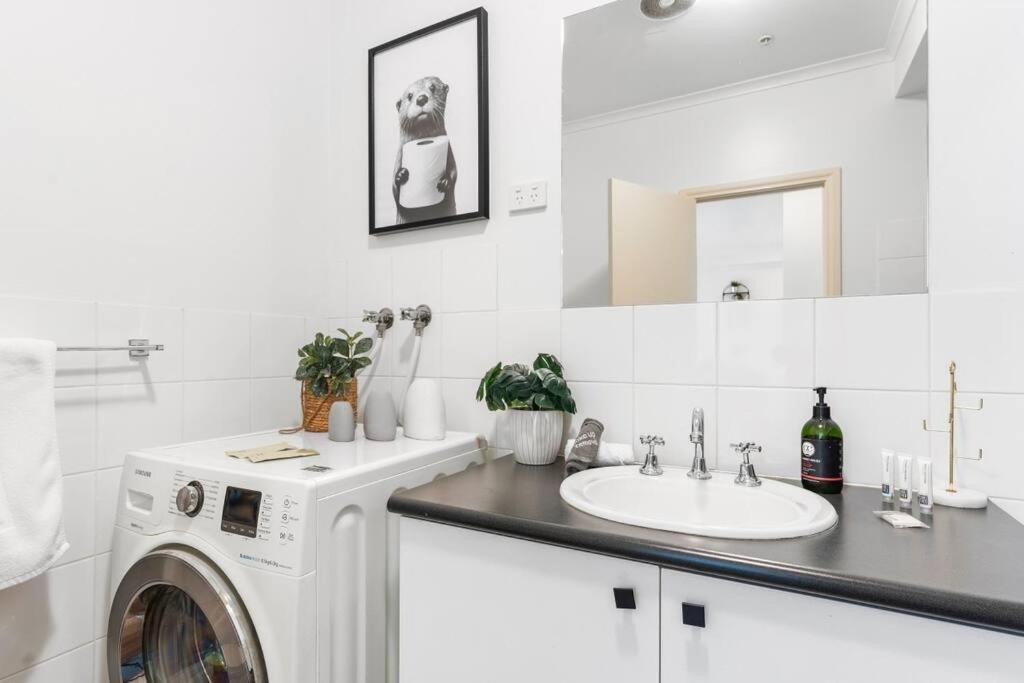 Cozy 1 Bedder In St Kilda With Balcony Apartment Melbourne Exterior photo